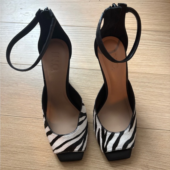 Zebra Ankle-Strap Heels - Picture 2 of 5